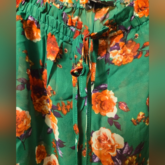 New Blashe 3x green floral blouse - Picture 3 of 5